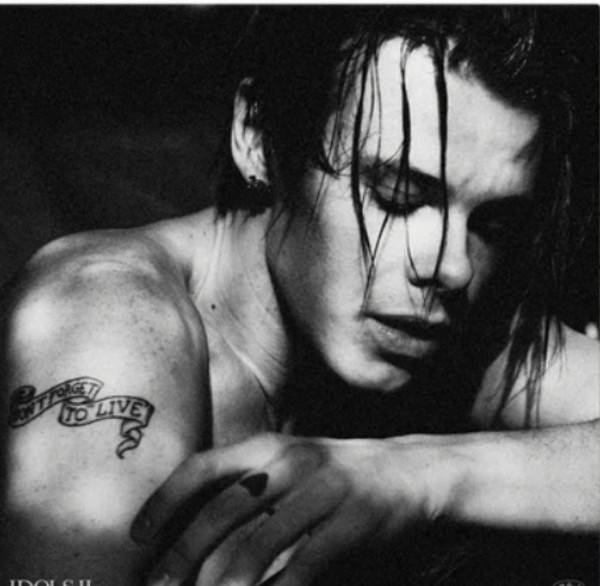 Yungblud – Idols II (clear)